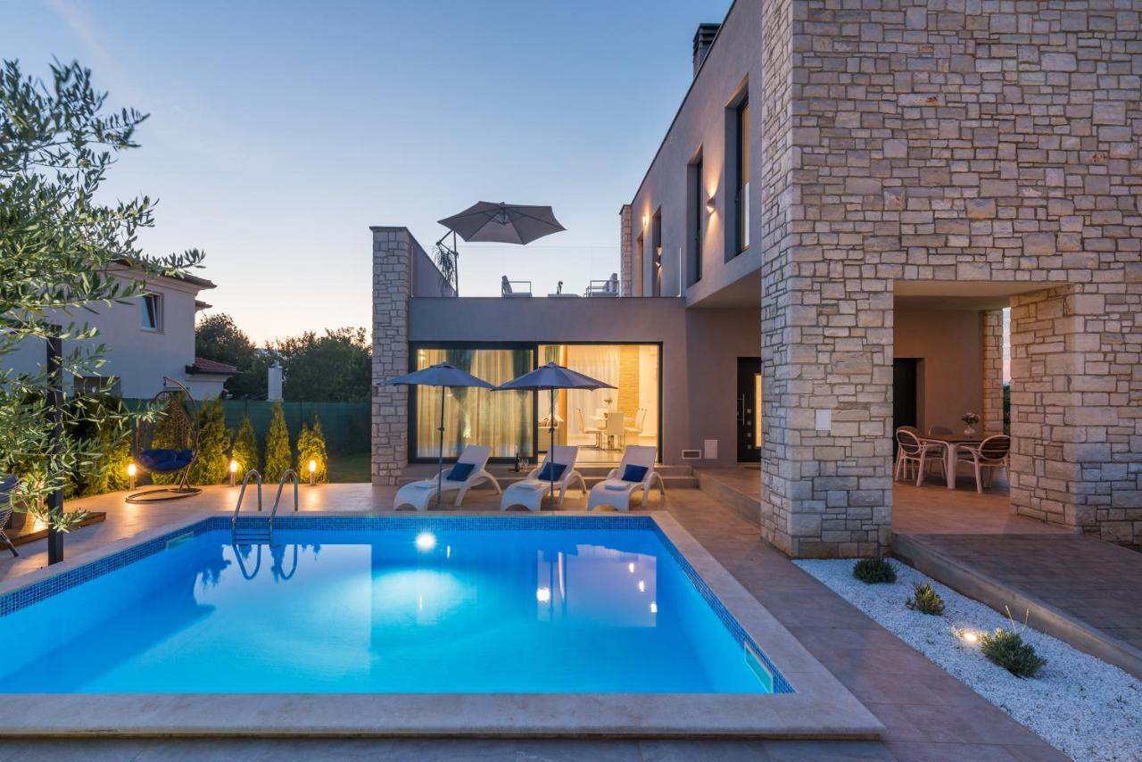 Villa Selest Umag Exterior photo