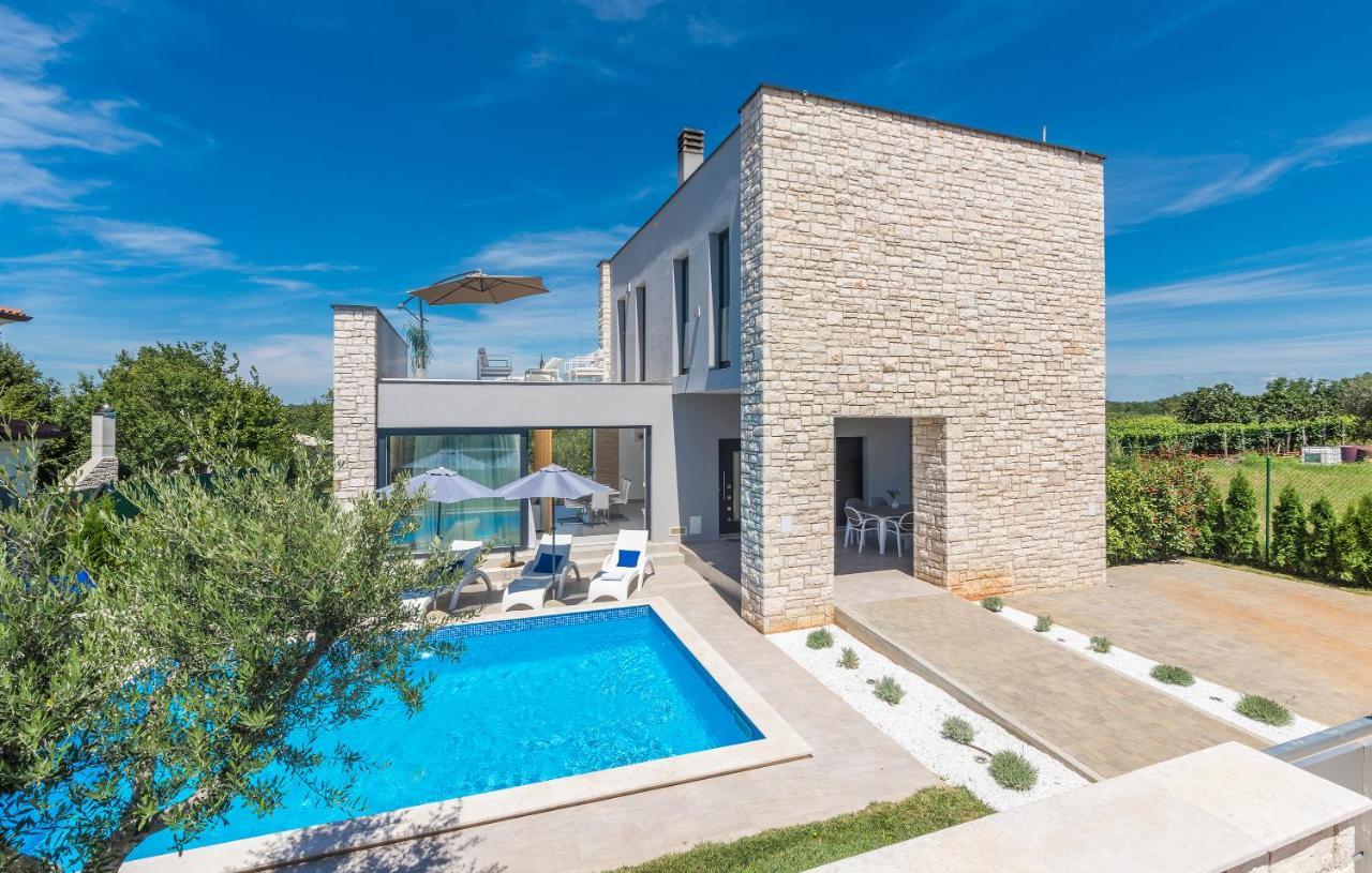 Villa Selest Umag Exterior photo