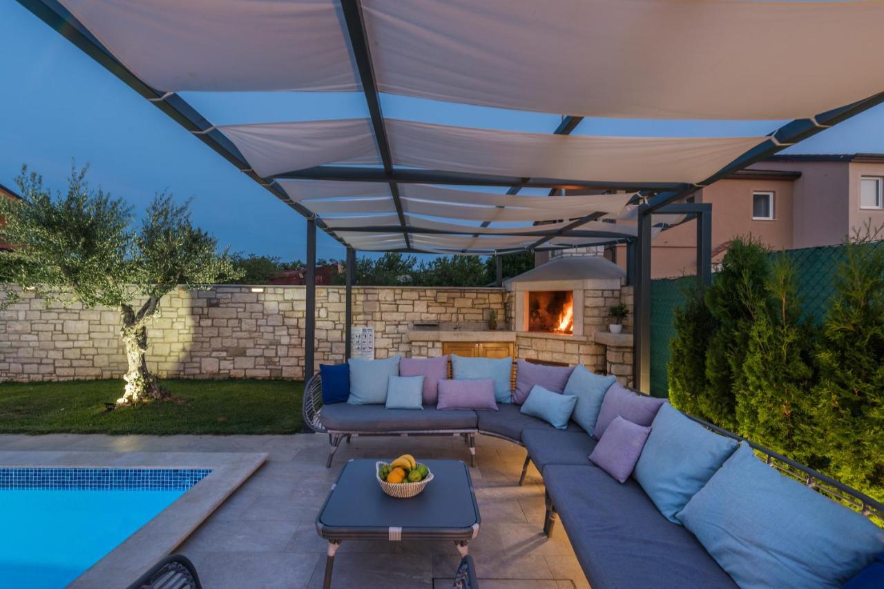 Villa Selest Umag Exterior photo